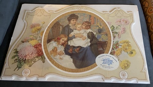 1942 reproduction victorian - 1942,